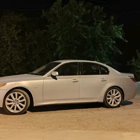 BMW E60 2004
