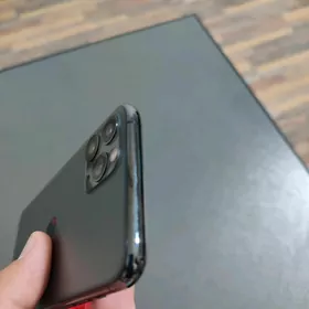 Apple 11 pro