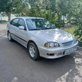 Toyota Avensis 1999