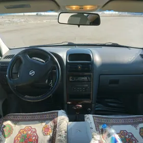 Opel Astra 2002
