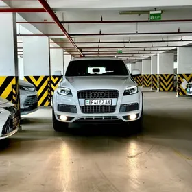 Audi Q7 2012