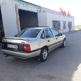 Opel Vectra 1990