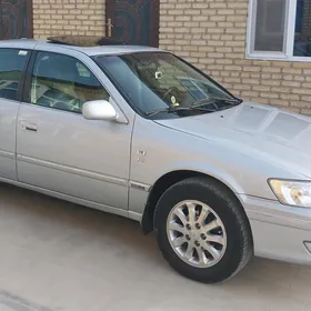 Toyota Camry 1998
