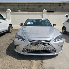 Lexus ES 350 2020