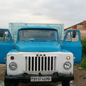 Gaz 52 1988