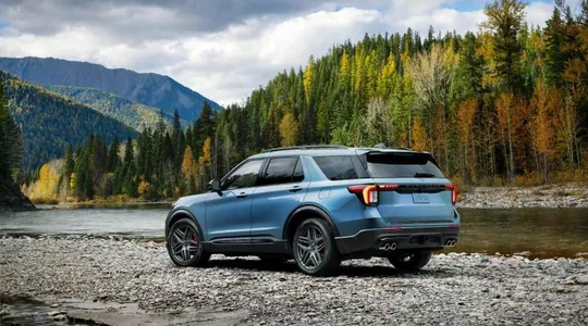 Ford bir günde bäş gezek yzyna çagyryş yglan etdi: kä modeller ot alyp biler