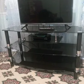 подставка и телевизор