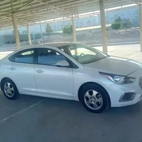 Hyundai Accent 2020