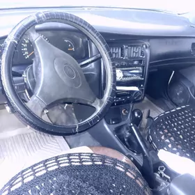 Toyota Carina 1994