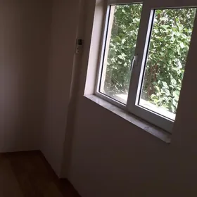 30 mekir, 3 etaž, 2 komnat