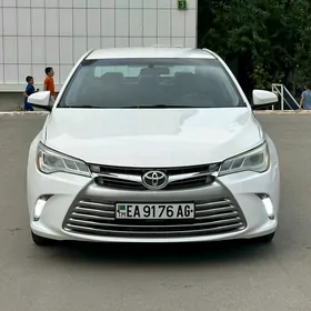 Toyota Camry 2017