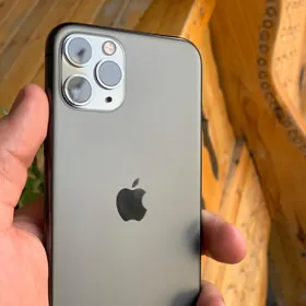 iPhone 11 Pro