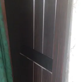 Кровать