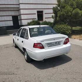 Daewoo Nexia 2010