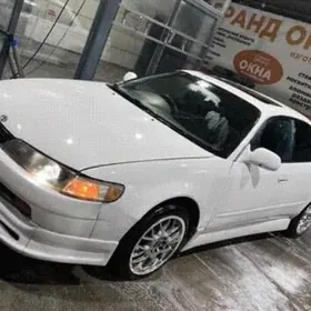 Toyota Marino 1995