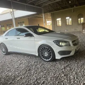 Mercedes-Benz CLA 2014