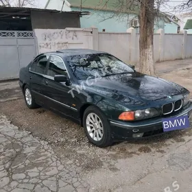 BMW E39 1999