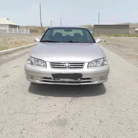 Toyota Camry 1998