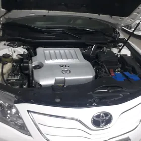 Toyota Camry 2010