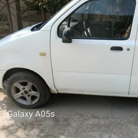 Opel Agila 2002