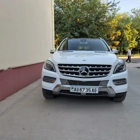 Mercedes-Benz ML350 2014