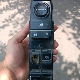 Kia optima chentr zamok