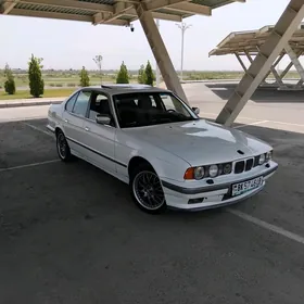 BMW 528 1992