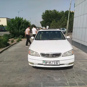 Infiniti I30 2000