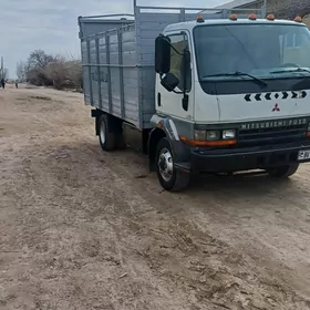 Mitsubishi Fuso 2003