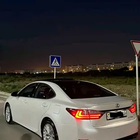 Lexus ES 350 2017