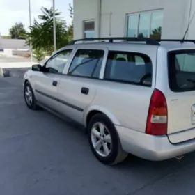 Opel Astra 2001