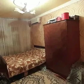 3 МКР 2 КОМ ПЕРВЫЙ ЭТАЖ 