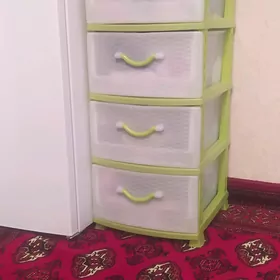 комод