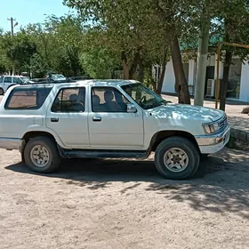 Toyota 4Runner 1995