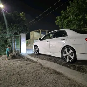 Toyota Corolla 2012