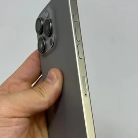 iPhone 15pro128gb