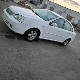 Daewoo Lacetti 2004