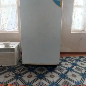 ХАЛАДНИК
