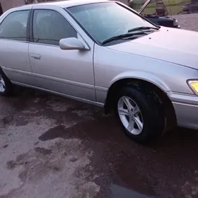 Toyota Camry 1998