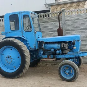 MTZ T-28 1989