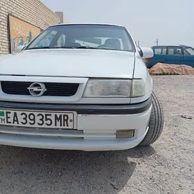 Opel Vectra 1994