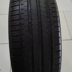 Текер 235/35 R19