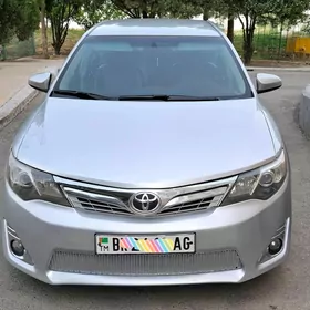 Toyota Camry 2013