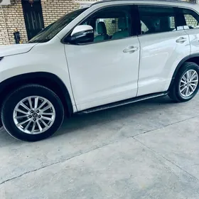 Toyota Highlander 2018