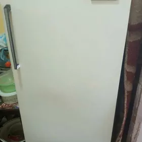 Холодильник ,,Бирюса,,