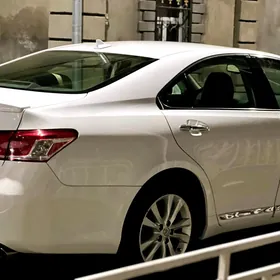 Lexus ES 350 2011
