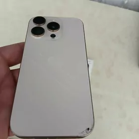 Iphone 16 pro Gold