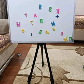 доска с буквами