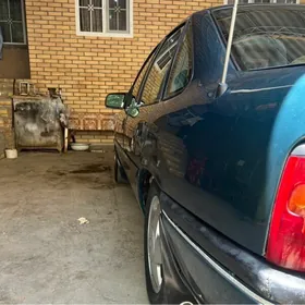 Opel Vectra 1994