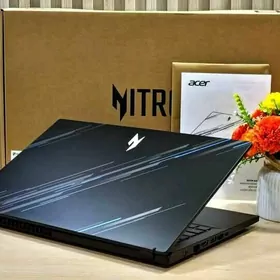 i9 / RTX 4060 / RAM 16GB